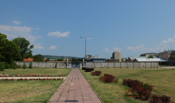 569d110335df3.jpg