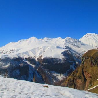 Грузия, горы и разное на Ларском перевале, март 2016