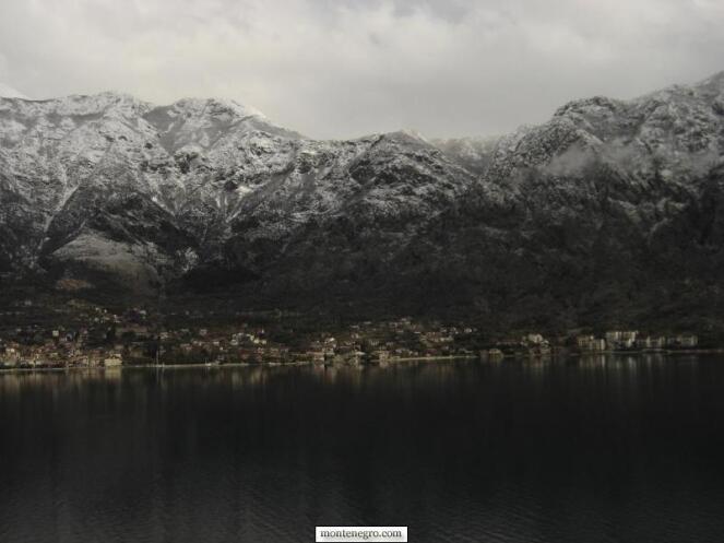   http://www.montenegro.com/phototrips/stories/Winter_in_Montenegro.html