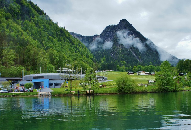 - .  1300 , 16  ,   :  ,   ..,  10,5 .