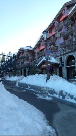 photo 1837140