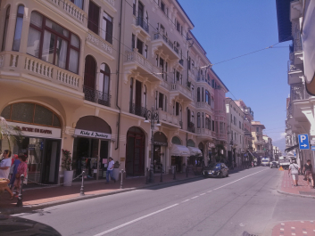 photo 2070482