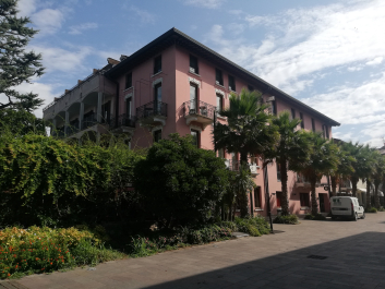 photo 2058725