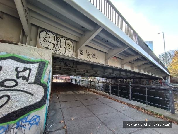 photo 2100273