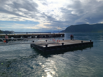 photo 2128211
