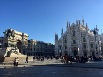 photo 1418461