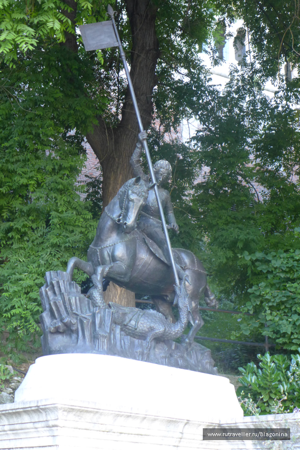 photo 1346085
