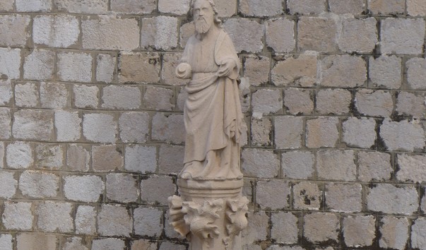 P1200858