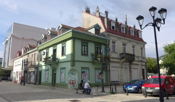 P1200235