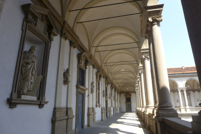 photo 1499572