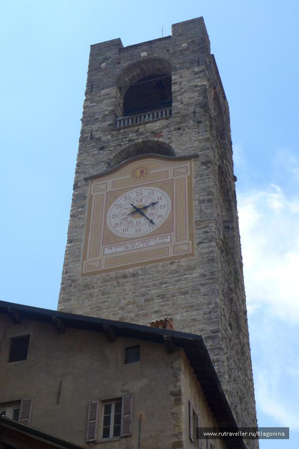 photo 1482944