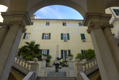 photo 1486383