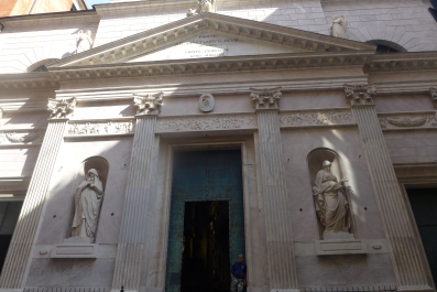 photo 1490017