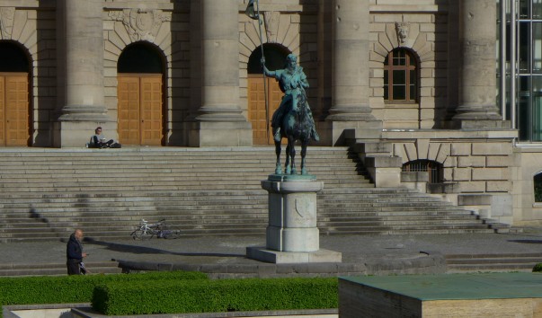 P1000189