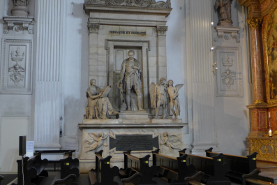 photo 1818745
