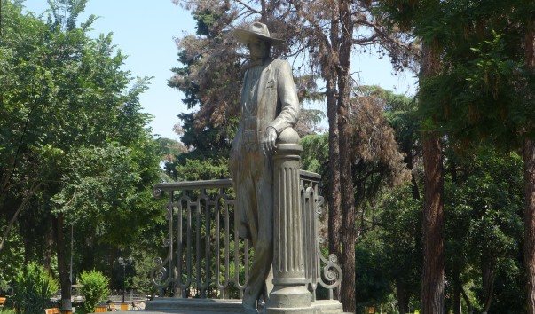 P1020894