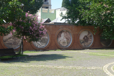 photo 1785768