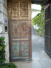 photo 1811584