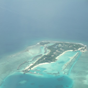Полет Мальдивы