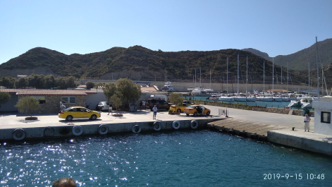 photo 1813384
