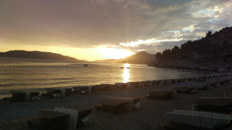 photo 1676716