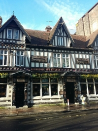 photo 1437831