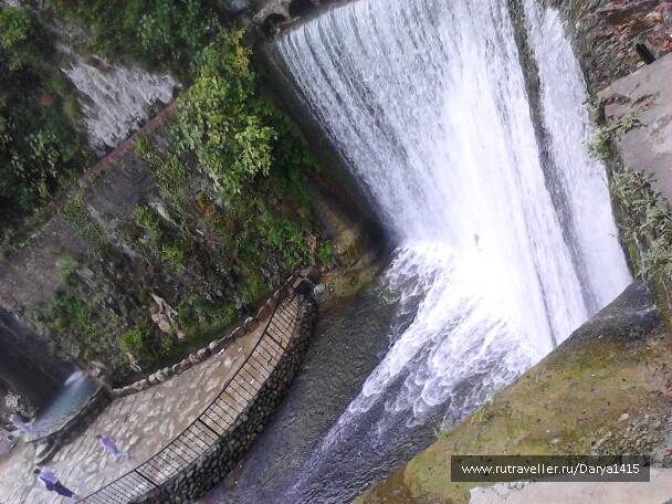 photo 1456303