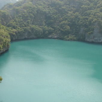 Высокогорное озеро Talay Nai. Самуи о., Таиланд