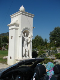 photo 1535198