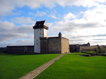 photo 1571926