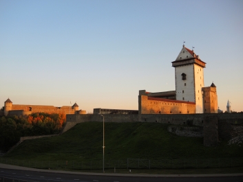 photo 1576297