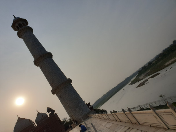 photo 1881437