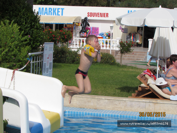 photo 1583099