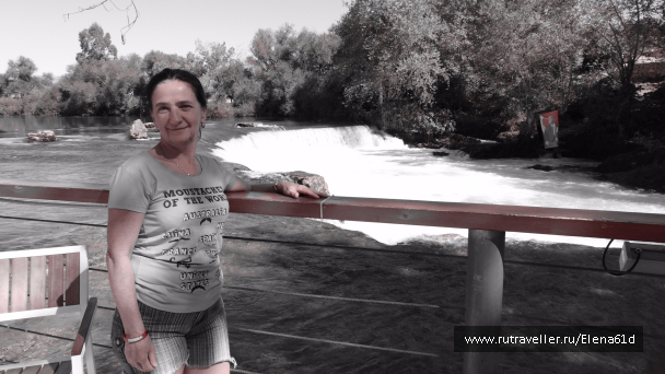 photo 1562027