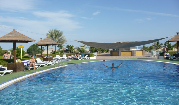 Оман, отель Golden Tulip Resort