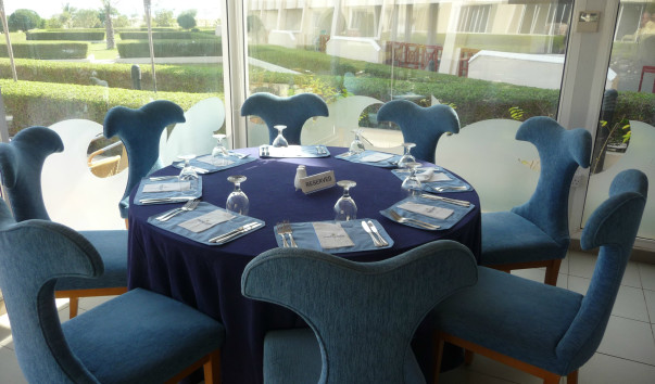 Оман, отель Golden Tulip Resort