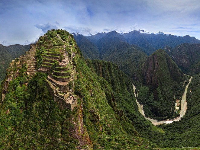 http://www.airpano.ru/files/Machu-Picchu-Peru/photos/machu6.jpg