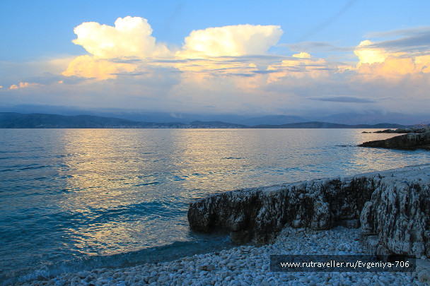 photo 1417695