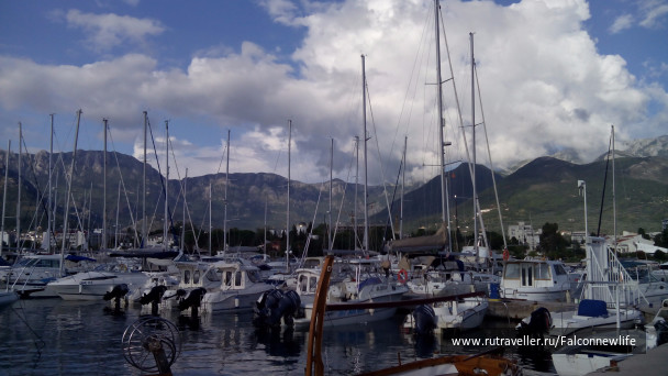photo 1563075