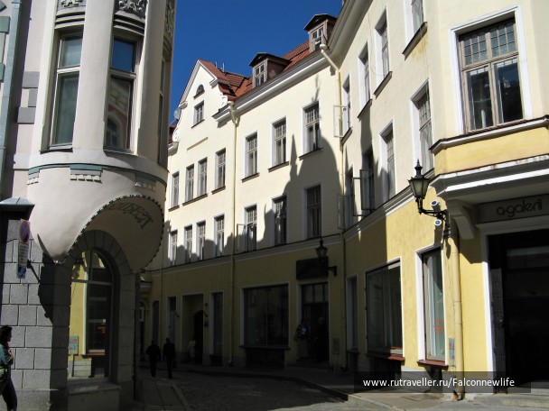 photo 1563836