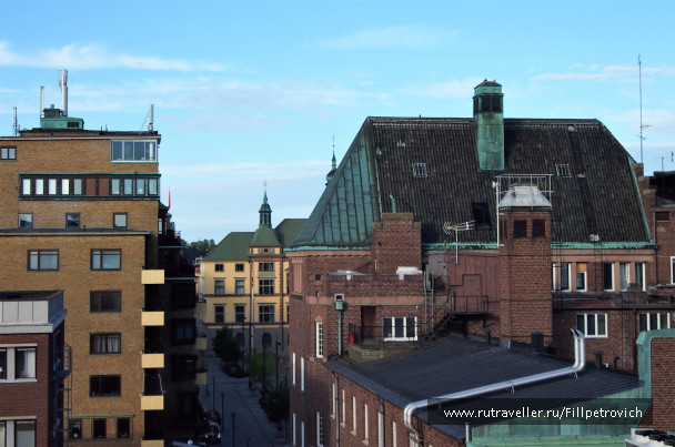 photo 1557728