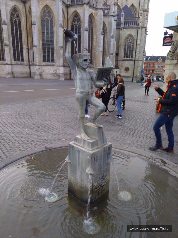 photo 1562282