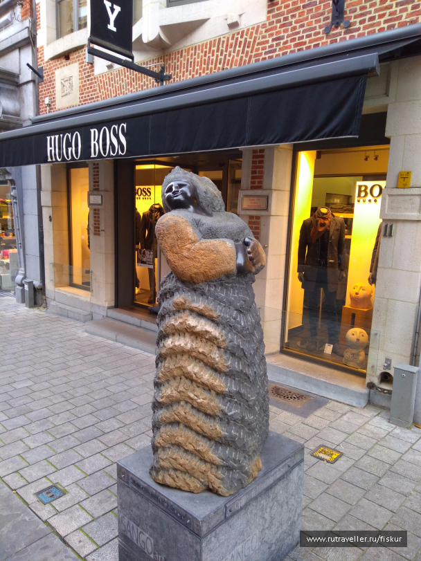 photo 1562284