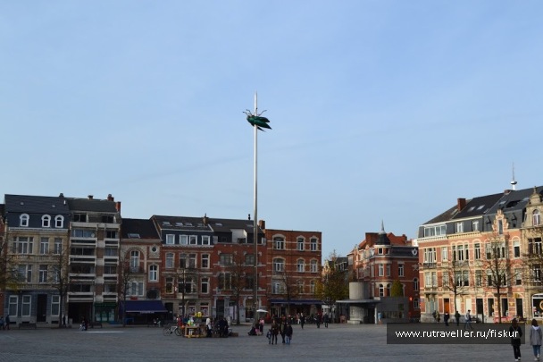 photo 1562604