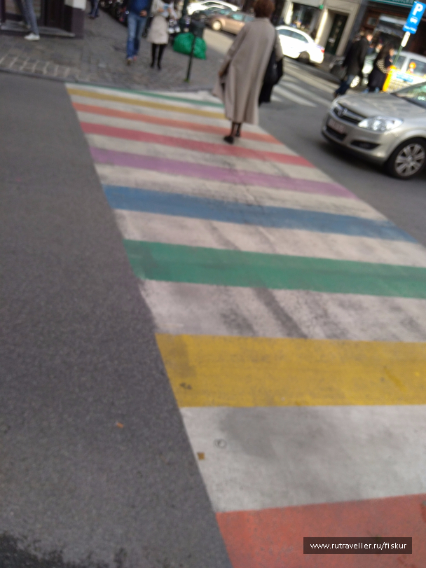 photo 1572827
