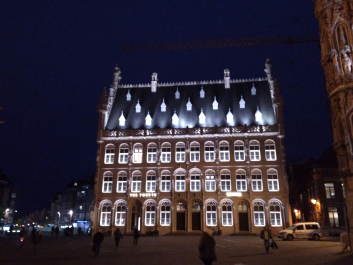 photo 1573244