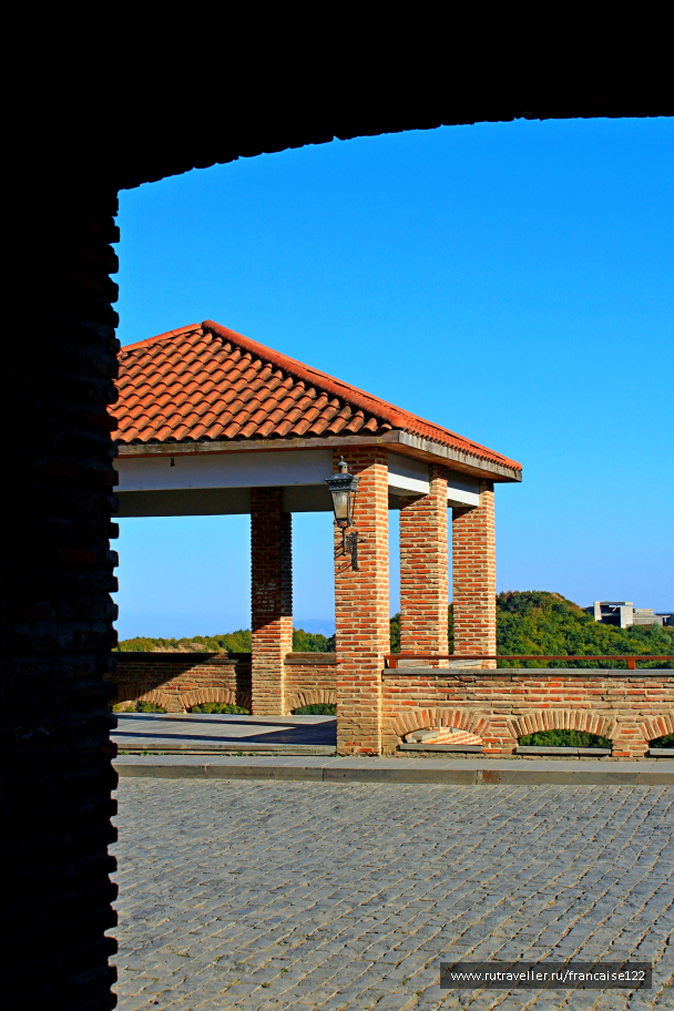 photo 1413375