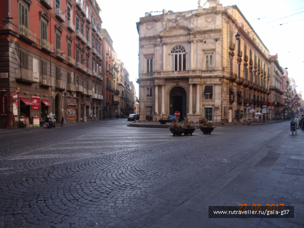 photo 1599761