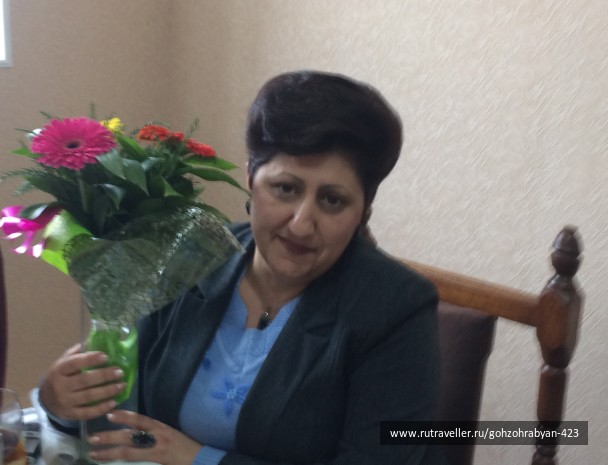 photo 1494412