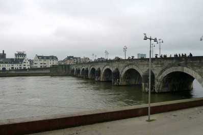 photo 449012